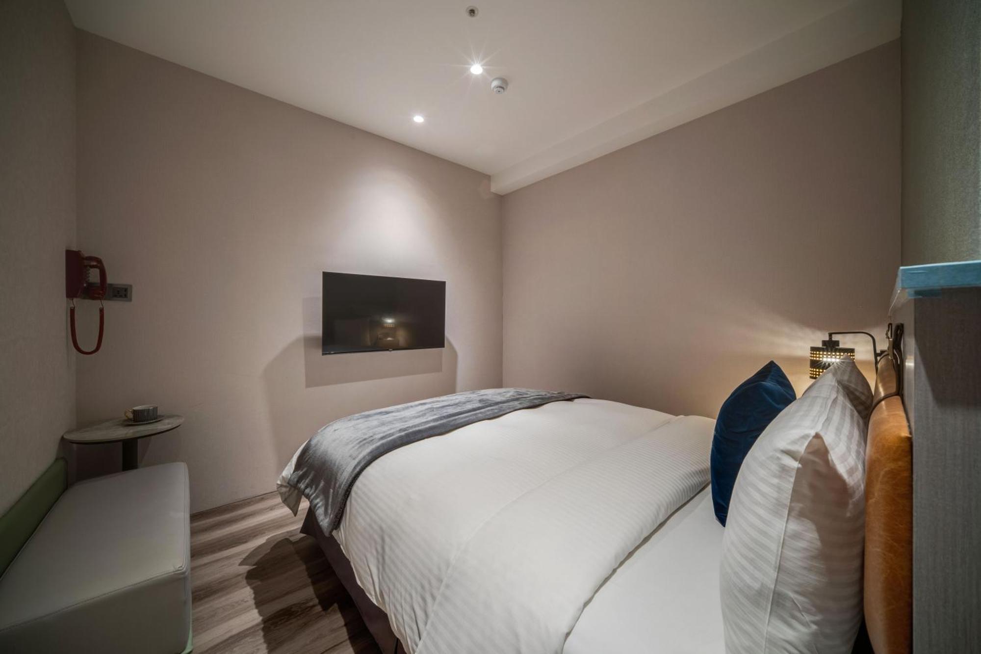 Fun Stay Inn Ximen Taipei Exterior photo