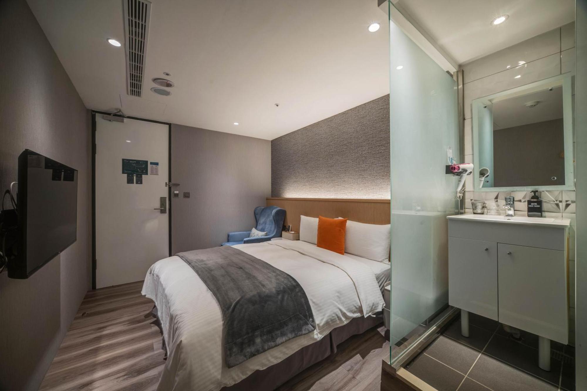 Fun Stay Inn Ximen Taipei Exterior photo